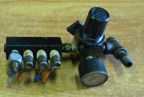 Smc nar2000-n02 regulator + manifold and flow controls for sale