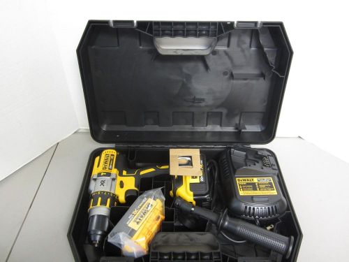 NEW DeWALT Tools DCD995M2 1/2&#034; 20V MAX XR Brushless 3 Speed Hammerdrill Kit