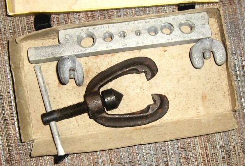 Vintage Superior Tool Co. Flaring Tool w/ Original Box,Model No. 200, Cleveland