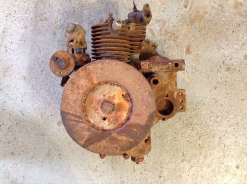 (Lot725)Antique hit miss 1920&#039;s flywheel motorwheel engine