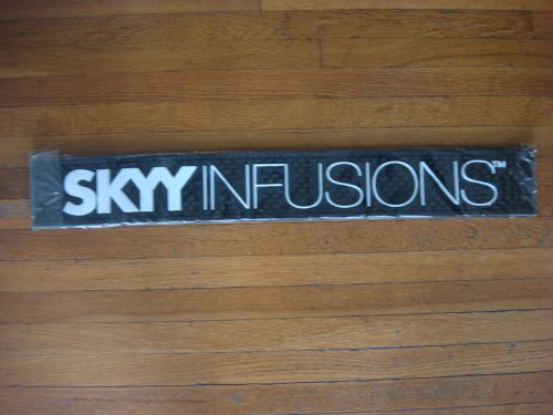 SKYY VODKA INFUSIONS Black Rubber Bar Mat Round Pegs 24.5X3.25