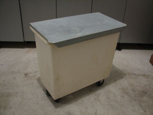 COMMERCIAL KITCHEN RESTAURANT BAKERY INGREDIENT FLOUR BIN 16&#034; X 30&#034; X 28&#034; USED