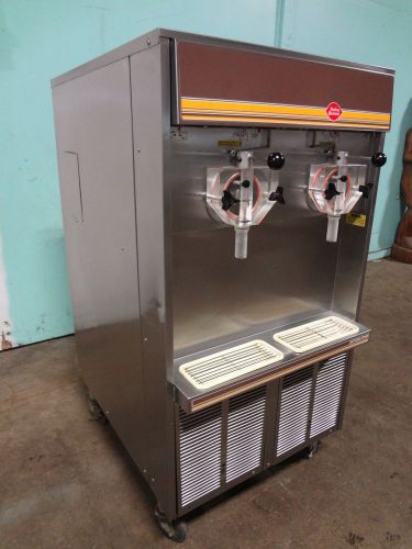 &#034;STOELTING&#034; H.D. COMMERCIAL WATER COOLED 2 FLAVOR SOFT SERVE ICE CREAM MACHINE