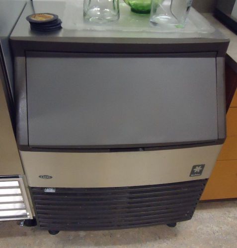 Used manitowoc qy0274a undercounter q270 series ice machine up to 290lbs daily for sale