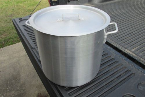 Johnson rose 6532 stock pot &amp; lid. 32 qt. 14&#034; dia. x 12 1/2&#034;. black label for sale