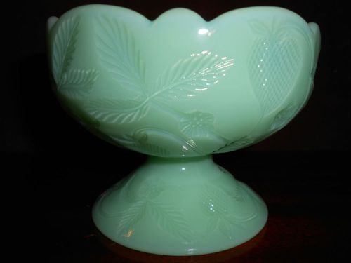 Jadeite green glass childs bowl serving fruit Jadite Jade milk candy strawberry