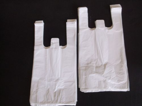 PLASTIC SHOPPING BAGS,1300 CT,T SHIRT TYPE GROCERY, WHITE SMALL SIZE BAGS.