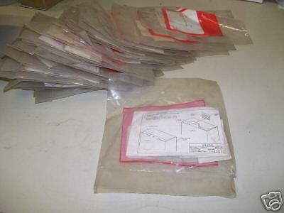 LOT OF 30 PLASTIC HANGER TABS FOR 180 MIRROR HEAD DISPL