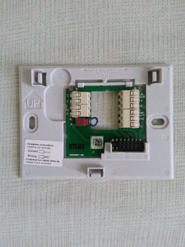 HONEYWELL RTH9580WF WALL PLATE ONLY