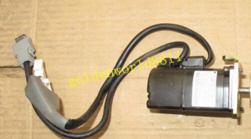 Yaskawa servo motor SGMAH-A5A1A-AD11 good in condition for industry use