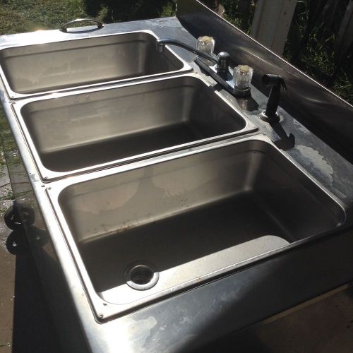 Portable Stainless Steel Sink With Ariston Insta Hot
