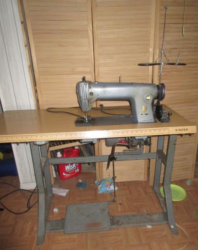 Vintage Singer 281-1 Industrial Sewing Machine w/ Table and spool