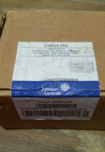 Johnson Controls Reverse Acting Thermostat  T-4002-202