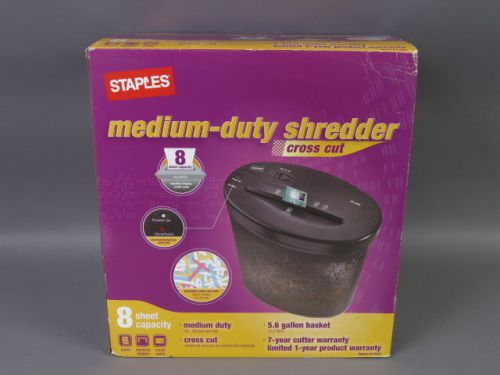 Staples Medium-Duty Cross Cut Paper Shredder 611843 NIB