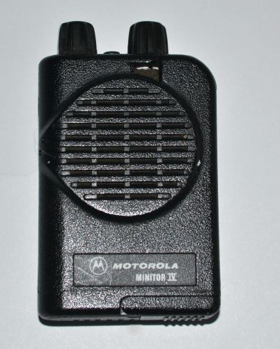 Motorola minitor iv vhf 151-158 mhz   single channel pager , a03kus7238ac for sale