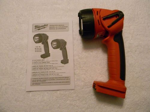 Milwaukee 49-24-0165. 18-Volt Pivoting Head Work Light With Clip-Lok Belt Hook