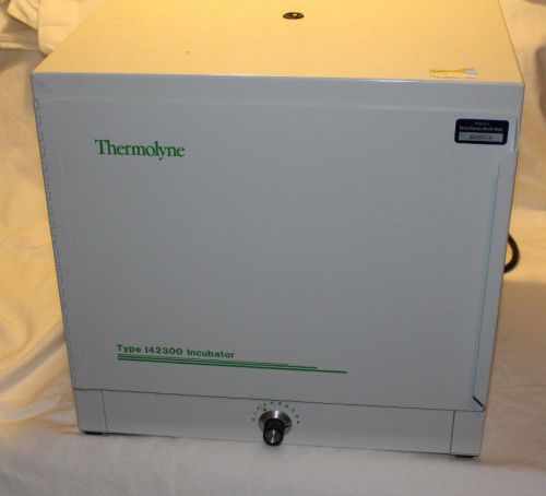 Thermolyne Incubator - Type 142300 Incubator - Lab - Culture - Heat - Oven