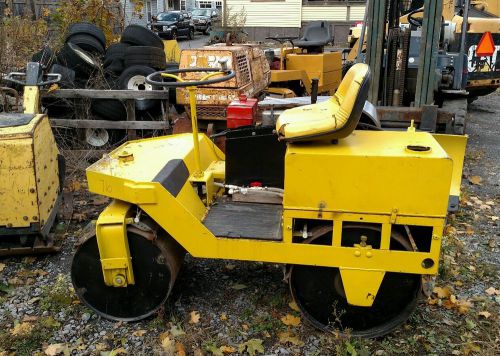 Stow stone one tonner ton double drum asphalt pavement roller 6 hp for sale