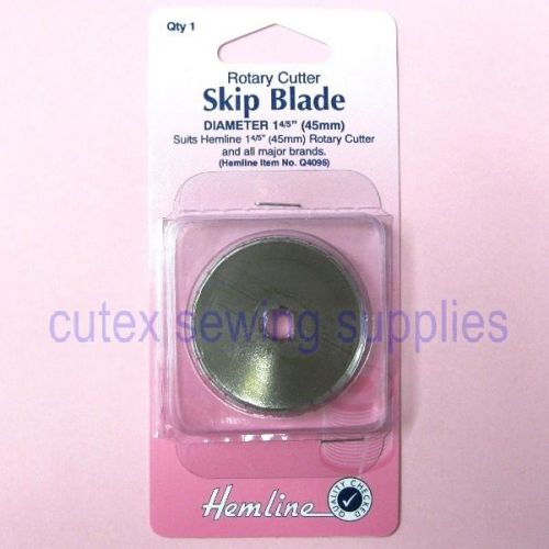 Hemline Pinking Blade, 45MM Rotary Cutter Replacemnt Blade