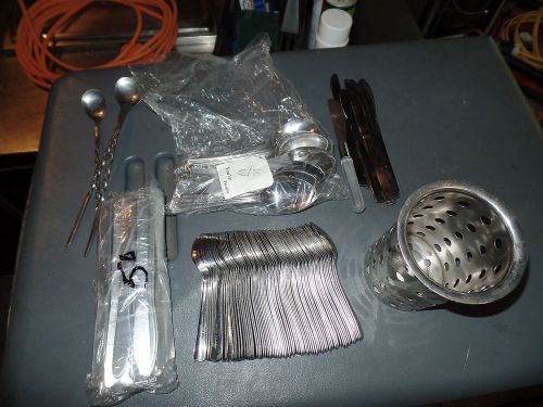 Lot Of Restaurant Food Service Silverware Spoons &amp; Flat Knives
