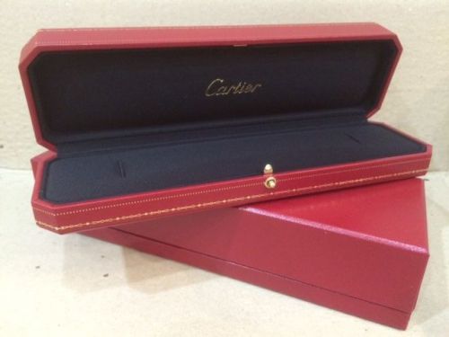 Cartier Vintage Jwelery Long bracelet box mint in condition ( 6006 )