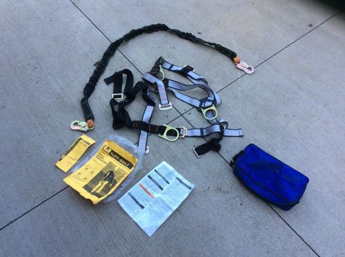 Madaco Retriever 5 Point Full Body Safety Harness 3 D Ring Large With 6&#039; Lanyard