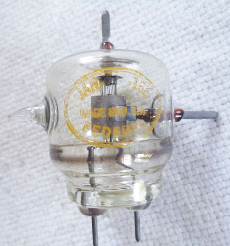 Vintage Used Federal JAN- 15E UHF Transmitting Triode Tube  N/R