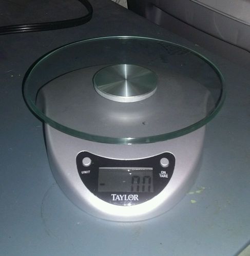 Taylor - 6.6 Pound Scale with Glass Platform - Postage or Kitchen Scale