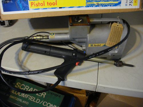 Avdel 753 light weight pistol grip fastening tool &amp; box for sale