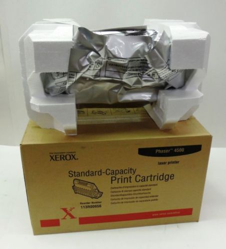 Xerox standard capacity print cartridge 113r00656, phaser 4500, black toner for sale