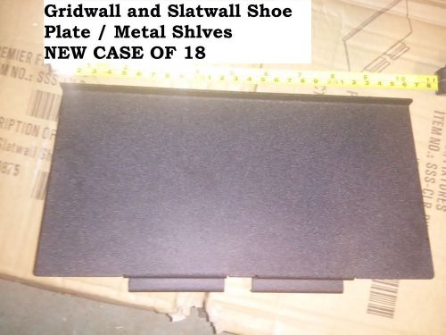 New Lot of 18 Slatwall Slat Shoes Display Metal Shelf Retail Store Fixture Black