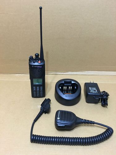 1 xts3000 p25 motorola police 800 9600 trunking radio w/ programming smartzone for sale