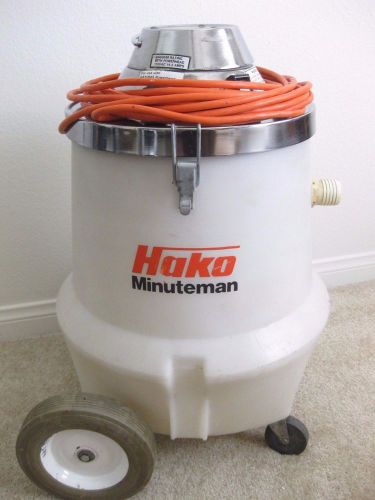 Hako Minuteman Wet Dry Shop Vac Vacuum Pic-a-Vac 130 Multi-Clean MC832085