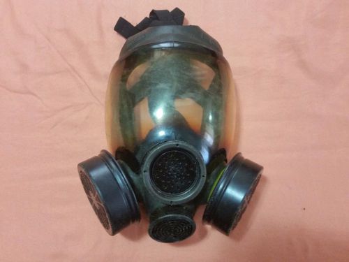 Gas Mask (MSA Advantage 1000 )
