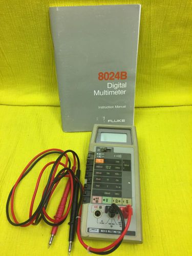 Fluke Digital Multimeter 8024B q/ Manual