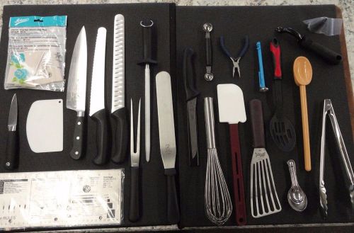 Mercer 22 pc Culinary Kit / Set w/ Bag