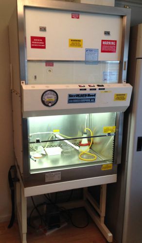 Sterilgaurd SG-250 2.5&#039; Bio Safety/Tissue Culture Hood, UV Lights, Working Clean