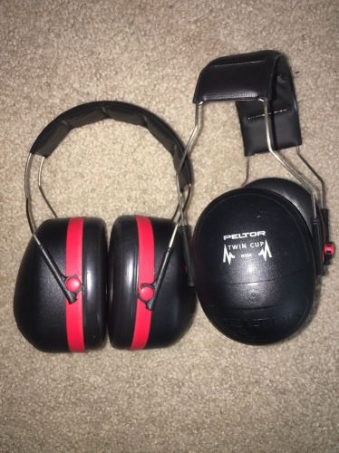 Lot of 2 Peltor Safety Ear Muffs H10A Optime 105dB