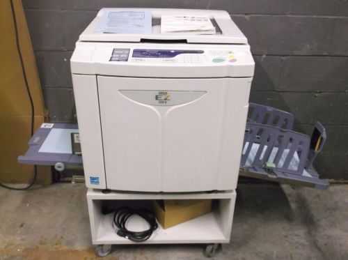 New riso ez220 high speed digital duplicator making excellent prints low meter for sale