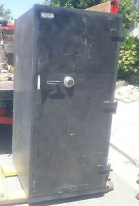Large Commercial Steel fireproof Safe / Vault - Double Doors Pre-Owned