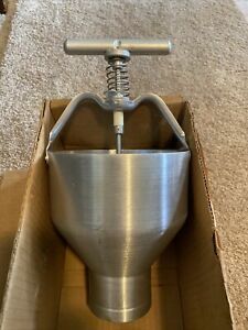 Belshaw Type K Donut Depositor/Cutter 1-9/16&#034; Star Plunger (Vintage - NEW)