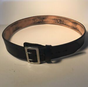 Galls Gun Belt Black Size 44 Preowned but In Very Good Condition Police Security