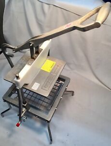Commercial  Lincoln Redco Lettuce King 4400N Vegetable Chopper / Slicer