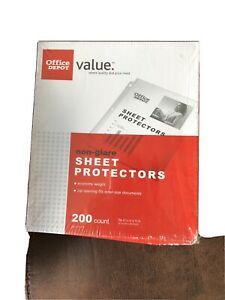 Office Depot 8.5 x 11 Non-Glare Economy Weight Sheet Protectors 200 Count