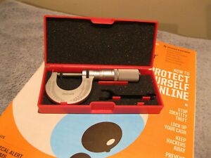 STARRETT 230XFL-1 MICROMETER 0-1&#034; CARBIDE .001 N0 ENGRAVINGS MACHINIST TOOLS