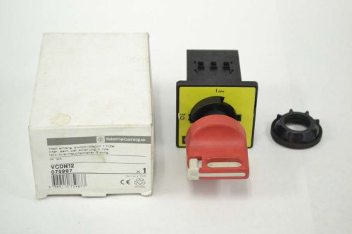 TELEMECANIQUE VCDN12 MAIN EMERGENCY 12A AMP 690V-AC 3P DISCONNECT SWITCH B362286