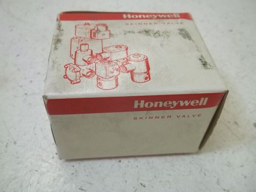 HONEYWELL PM2D1020AB6A8Q SOLENOID COIL 120V *NEW IN A BOX*