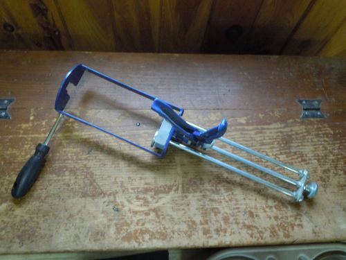 Well made no. 3333 double epoxy &amp; sealant caulking gun for sale