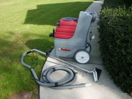 Sanitaire Commercial Carpet Cleaner