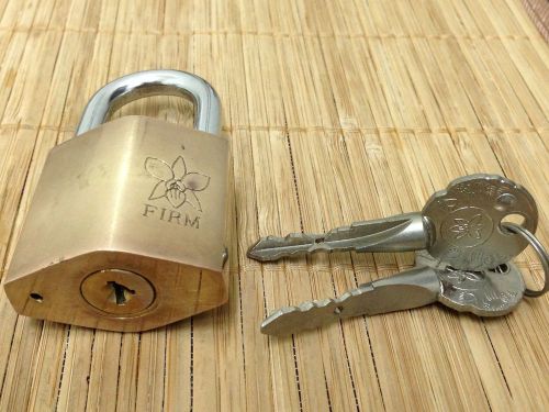 15-pin firm-twayblade, &#034;t keyway&#034; brass padlock with 2 awesome *original keys* for sale